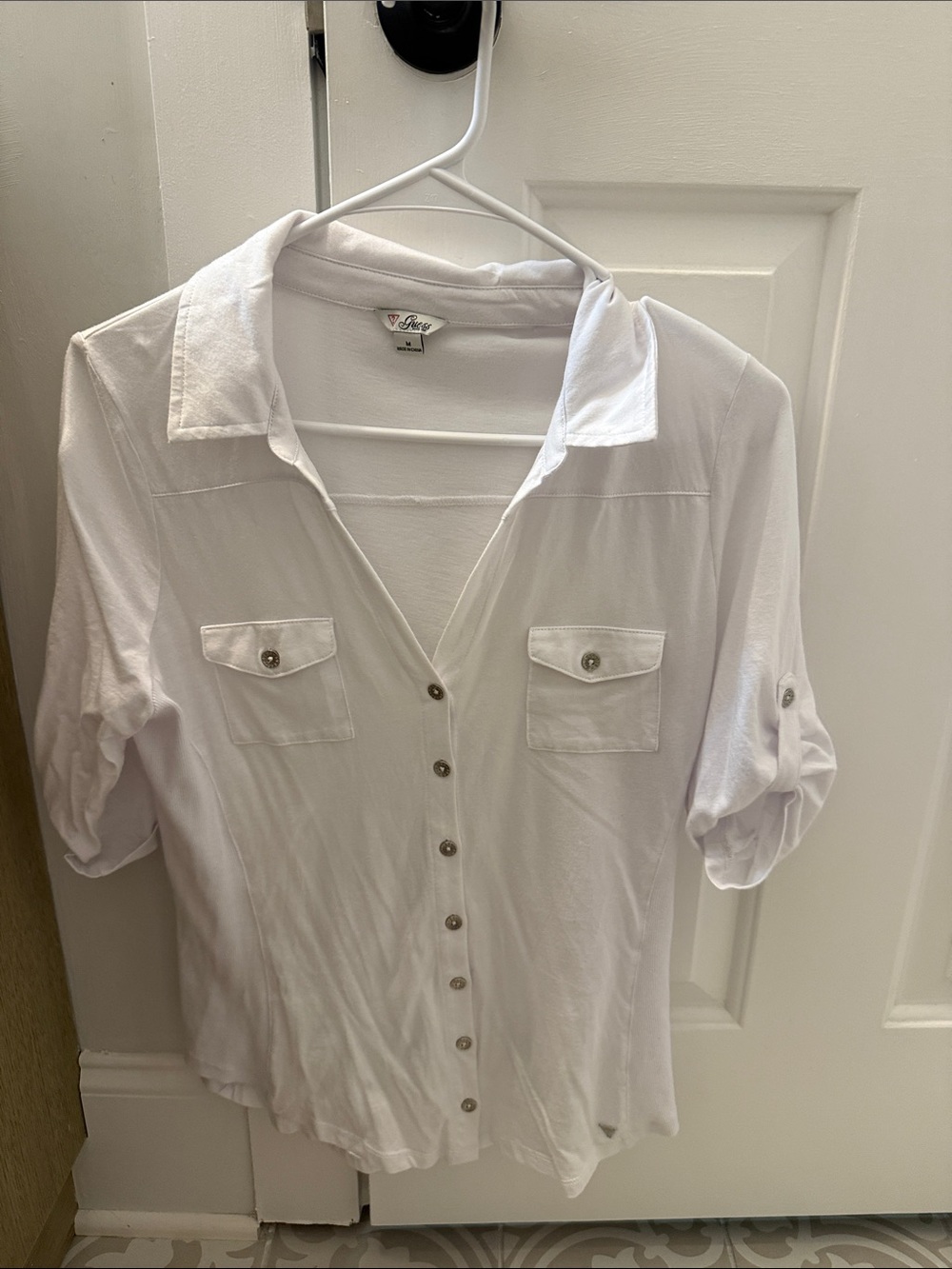 Guess White Women’s Button-Down Shirt with Front Pockets washed never worn